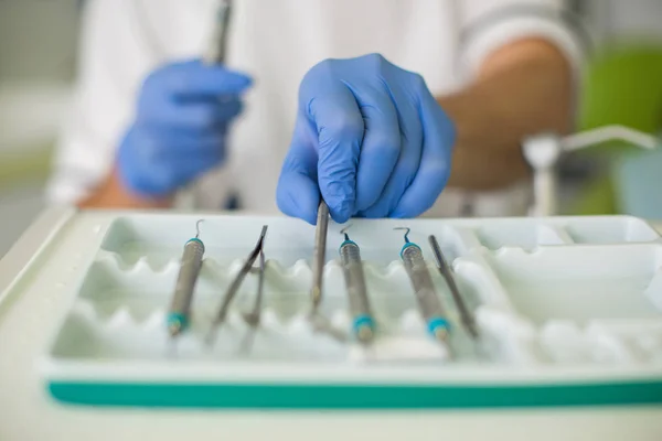 Detail Hand Holding Dental Tools Dental Clinic Dentist Concept — Stock Photo, Image