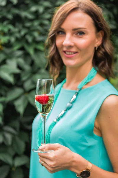 Portrait Attractive Young Woman Who Standing Outdoors Holding Glass Champagne — Stock Photo, Image