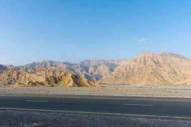 Ras al Khaimah, Birleşik Jebal Jais Dağ yol boyunca Sürüş