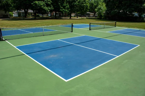 Deporte recreativo de la cancha de pickleball en Michigan, EE.UU. —  Fotos de Stock