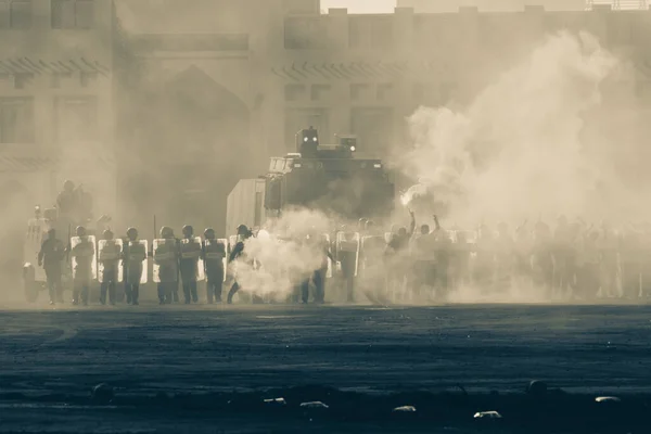 Die Militärpolizei Reagierte Auf Einen Protest Mit Tränengas Rauch Feuer — Stockfoto