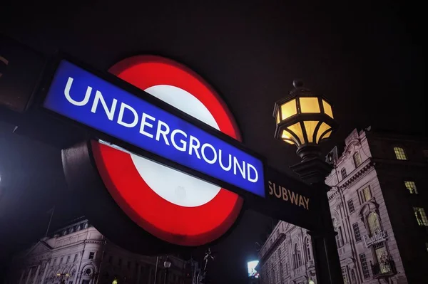 Цветное Изображение Подземного Знака Лондоне Великобритания — стоковое фото