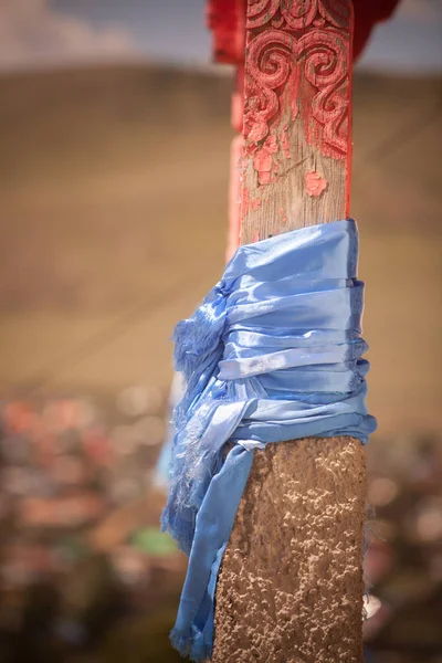 Image Couleur Une Écharpe Bleue Mongolie Attachée Poteau — Photo