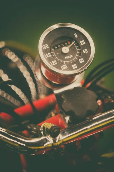 Närbild Fotograferad Med Hastighetsmätaren Vintage Motorcykel — Stockfoto