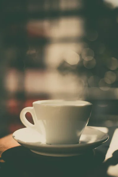 Immagine Colori Vapore Che Esce Una Tazza Caffè — Foto Stock