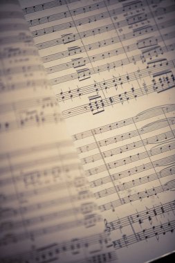Atış bir müzik levha notları ile kapatmak.