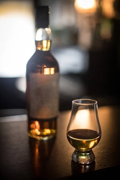 Glencairn sklenice whisky — Stock fotografie