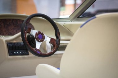 Sürat teknesi direksiyon simidi