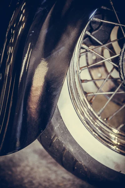 Detalhe da roda da motocicleta — Fotografia de Stock