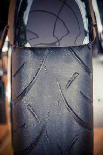 Ruota posteriore moto vintage — Foto Stock