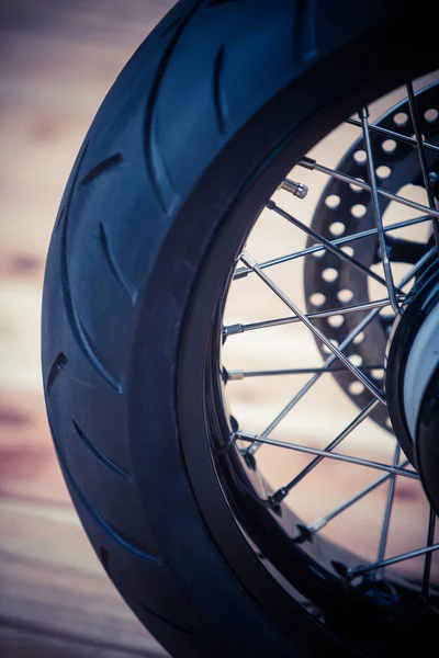 New motorcycle wheel — Stock Photo, Image