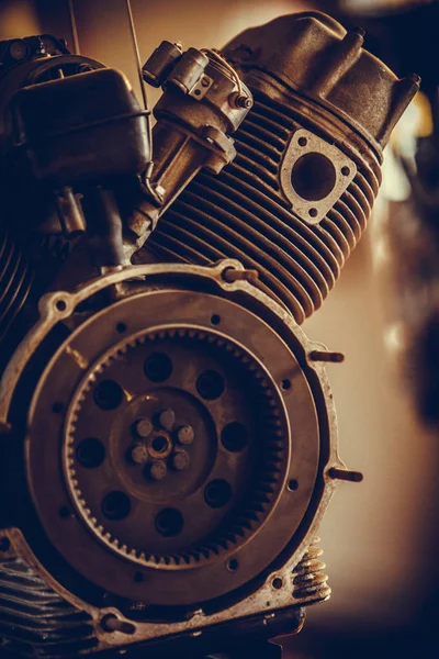 オートバイのオープンエンジン — ストック写真