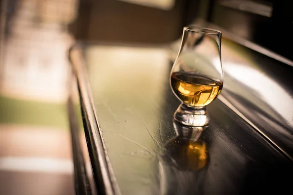 Glencairn-Whiskyglas — Stockfoto