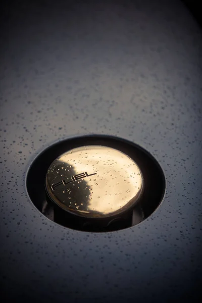 Fuel cap on a vintage car — Stock Photo, Image