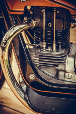 Vintage motosiklet egzoz borusu ve silindir