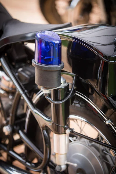 Крупный План Сирены Винтажного Полицейского Мотоцикла — стоковое фото