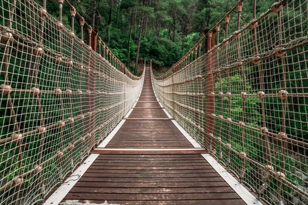 Landscape view of Suspension bridge in Turkey. — Stock Photo, Image