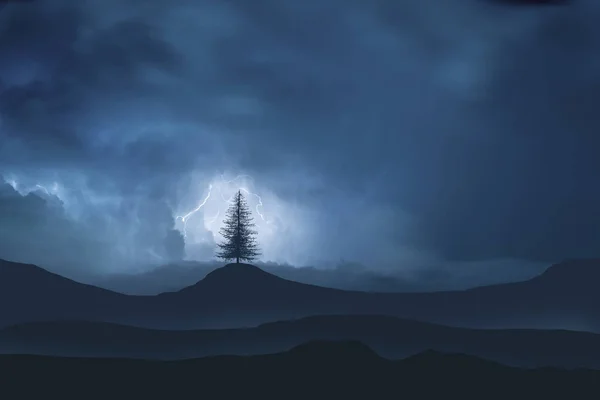 Magányos fa a háttérben a villám-hegység. — Stock Fotó