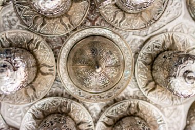 Osmanlı Kupası'nda Türk kahvesi. Geleneksel kahve seti.