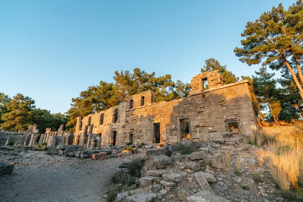 Seleukeia, lybre historiska antika ruiner av en antik stad i Antalya, Turkiet. — Stockfoto