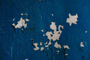 Evin girişi çökmekte mavi duvar