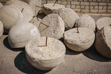 İnşaat için tasarlanmış yuvarlak şekilli büyük beton yapı malzemeleri