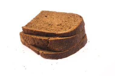 İzole beyaz bir arka plan üzerinde üst üste yatan 3 dilim ekmek