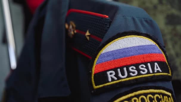 Moscú, RUSIA - 28 de mayo de 2020: uniforme de teniente de emergencia — Vídeo de stock