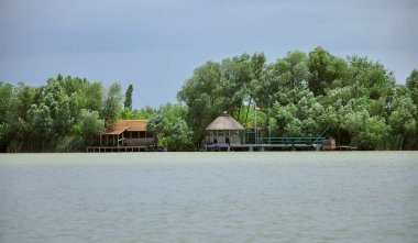 Turistik şehir Vilkovo su üzerinde bir şehirdir. Tuna Nehri kıyısında Şehir