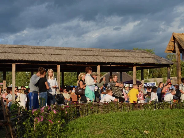 Ağustos 18, 2012 - Sorochinsky Fuarı - Poltava bölgesinde bulunan geleneksel bir yıllık fuar, Sorochintsy köyünde, Myrhorod ilçe