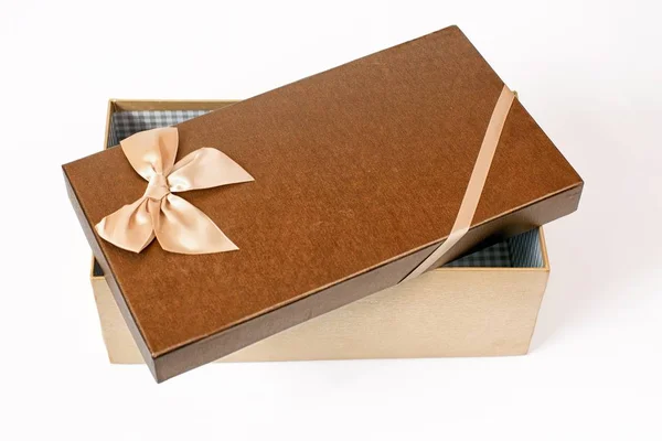 Open Brown Gift Box Ribbon Bow Isolated White — Stock Photo, Image