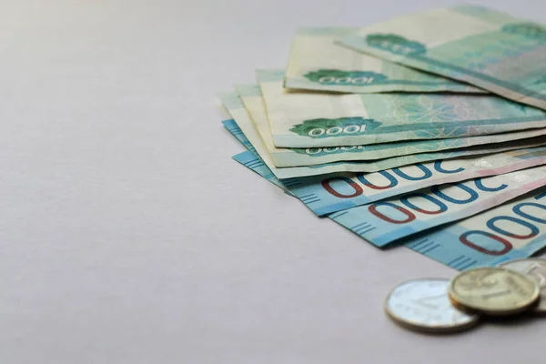 Banconote Rublo Sdraiate Sul Tavolo — Foto Stock