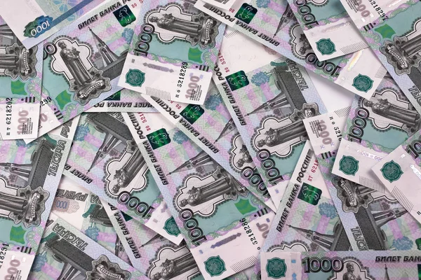 Notas russas em denominações de mil rublos . — Fotografia de Stock