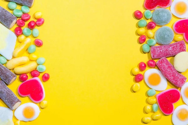 Mucchio Deliziose Caramelle Colorate Masticare Sfondo Dolci Colorati Con Spazio — Foto Stock