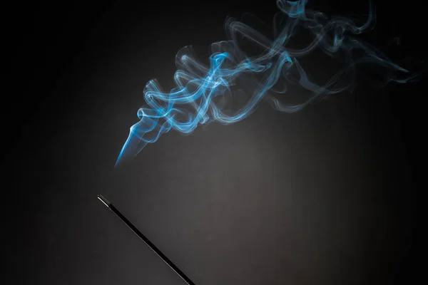 Smoking Incense Stick Smoke Going Black Background Pure Relaxation Theme — Stock Photo, Image