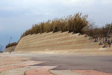 Tuğla sarı dalga yapısı deniz Barcelona, İspanya