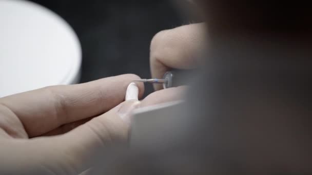 Técnico Dentário Segurando Molde Mandíbula Artificial Com Dentes Polimento Los — Vídeo de Stock