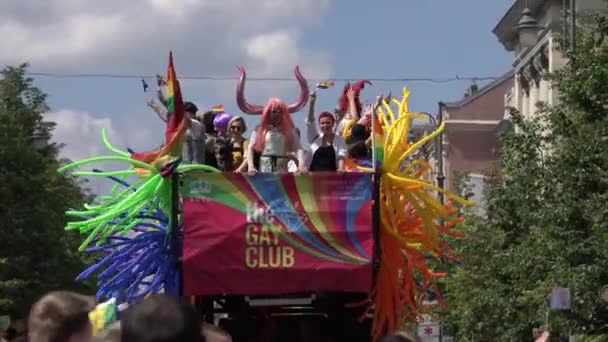 Vilnius Litauen Juni 2019 Soho Buss Med Drag Queens Baltic — Stockvideo