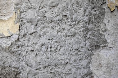 Çok kaba bir eski cephe tamiri