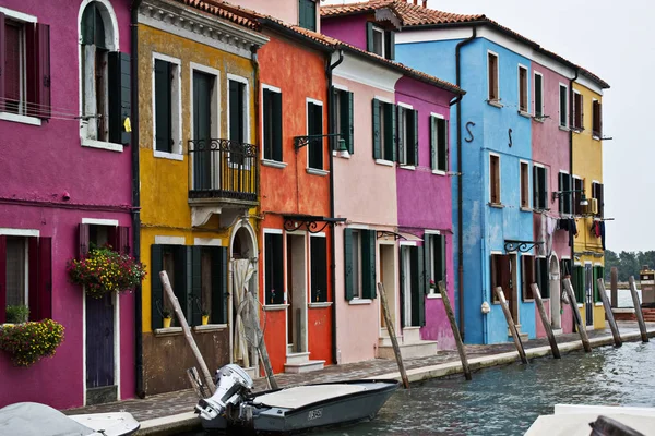 Vista Las Coloridas Casas Isla Burano Venecia Italia — Foto de Stock