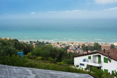 İtalya 'nın ortasında sakin bir köyde rahatlayın.