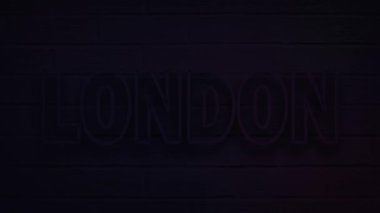 dekorasyon ve duvar arkası kaplaması için gerçekçi neon yazılı Londra.