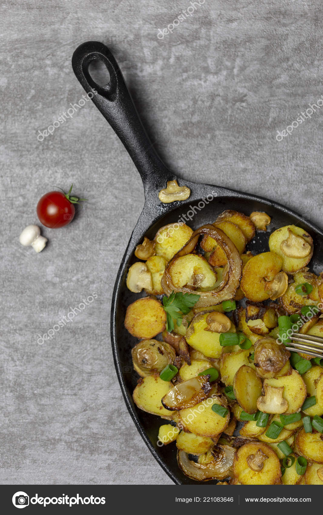 Traditional Freshness Fried Potatoes Mushrooms Onion Iron Pan Fresh Mushroom Stock Photo C To Koreneva 221083646