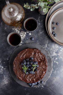 Üst te tatil çikolatalı kek