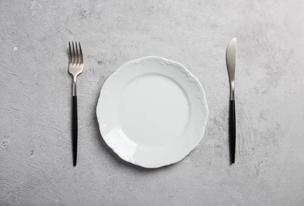 배경에 사용하여 최소한 만든다 접시에 탁자가 뚜껑없는 접시가 서류철의 스톡 사진