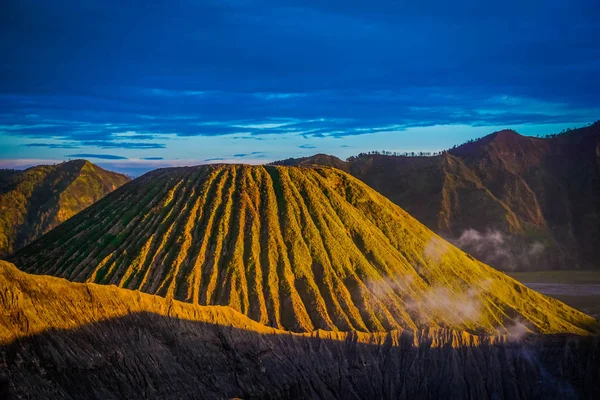 Vulkaan Bromo Bij Zonsopgang Indonesië — Stockfoto