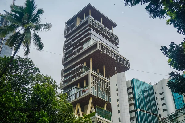 Tuhaf gökdelen Mumbai, Hindistan