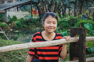Quang Binh Province, Vietnam - 26 Ocak 2018: Gülen Vietnamlı Köylü Kız