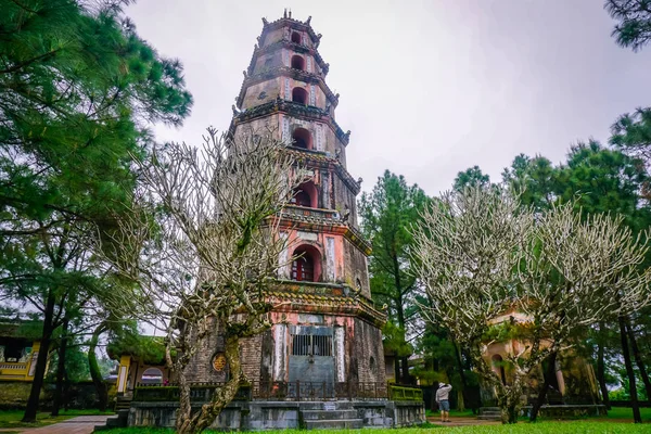 Thienmu Budist Pagoda, Hue City, Vietnam