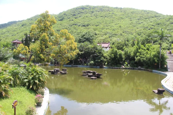 Asya Çin Hainan Nanshan Adası